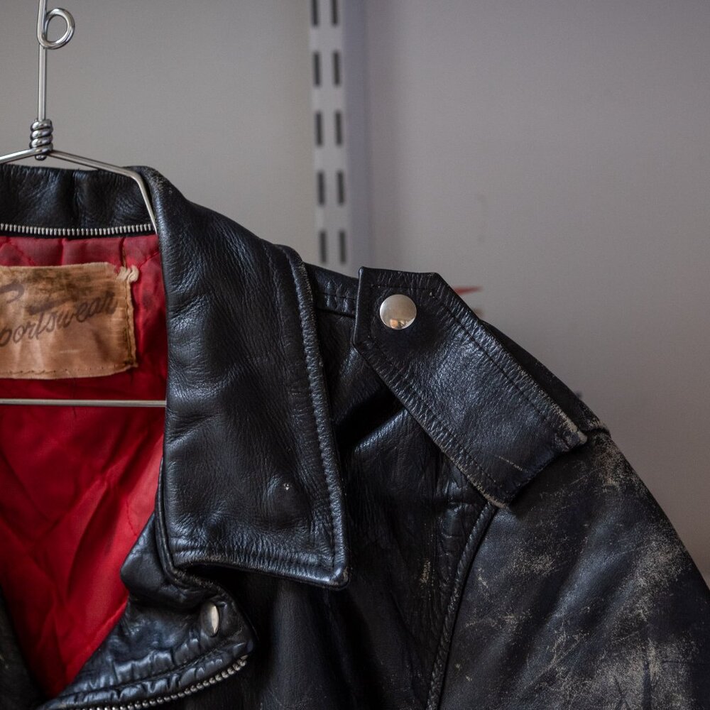 Vintage Black Leather Bomber Jacket with Red Lining - Picture 4 of 11